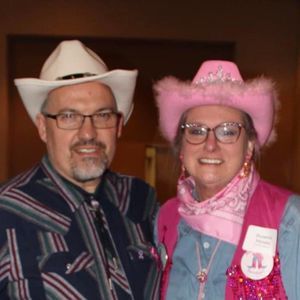 Meet your Posher, Suzanne